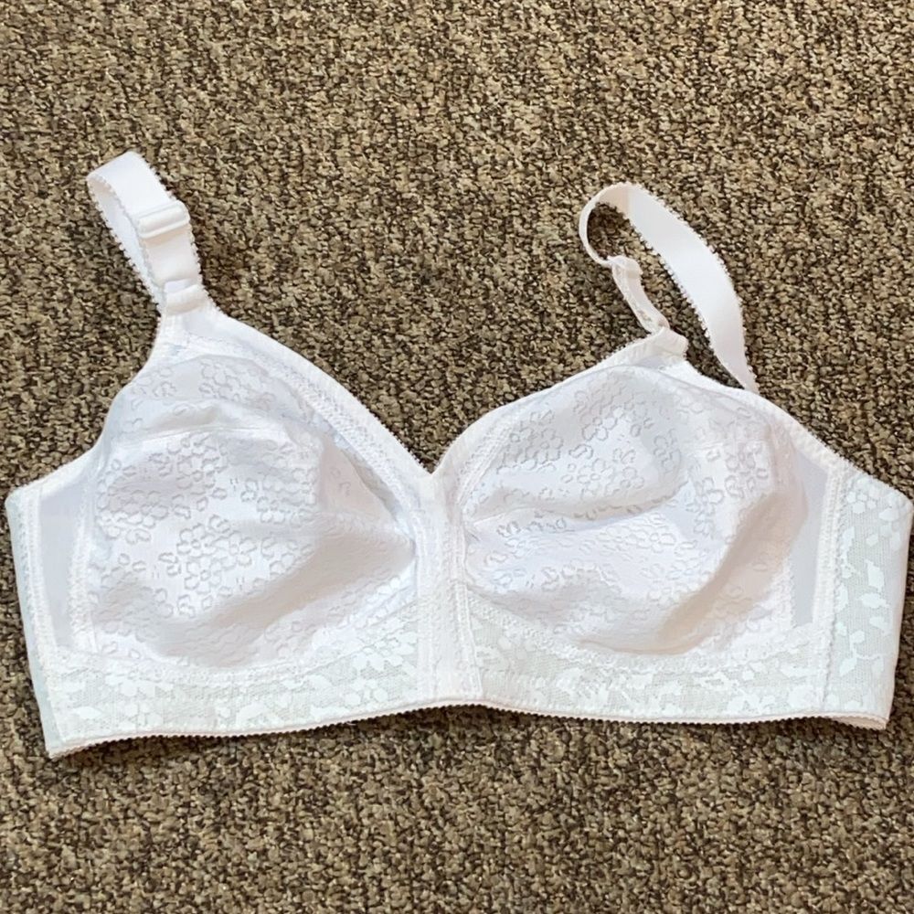 Playtex White Full Coverage Bra with Wide Straps Size 40C